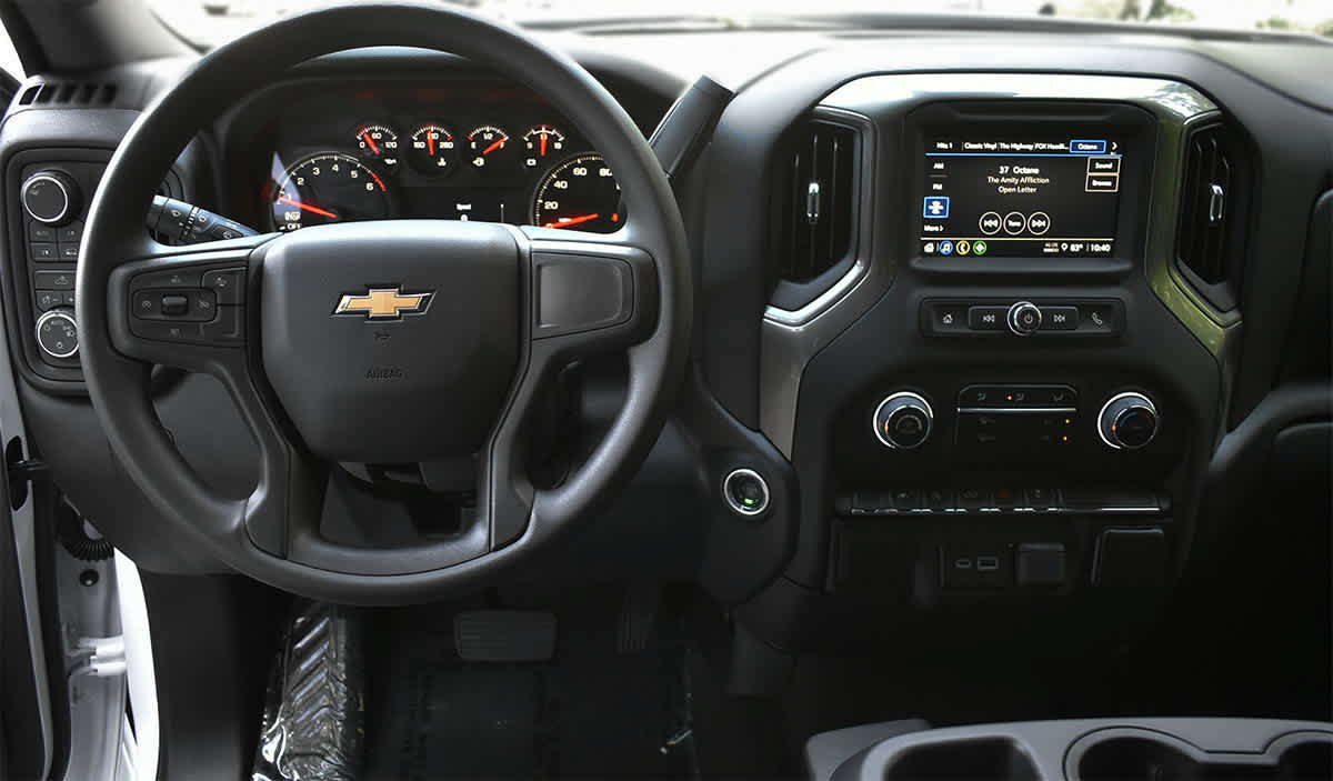 New 2026 Chevrolet Silverado 1500 Custom w/ Turbomax Blackout Package AWD/4WD image 12