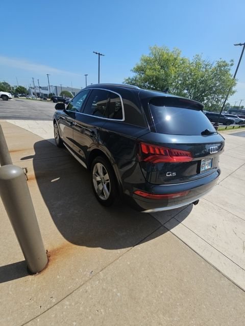 Used 2018 Audi Q5 2.0T Premium Plus w/ Premium Plus Package AWD/4WD image 3