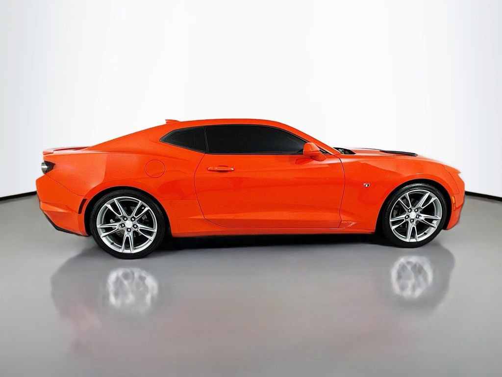 Used 2019 Chevrolet Camaro LT w/ RS Package image 10