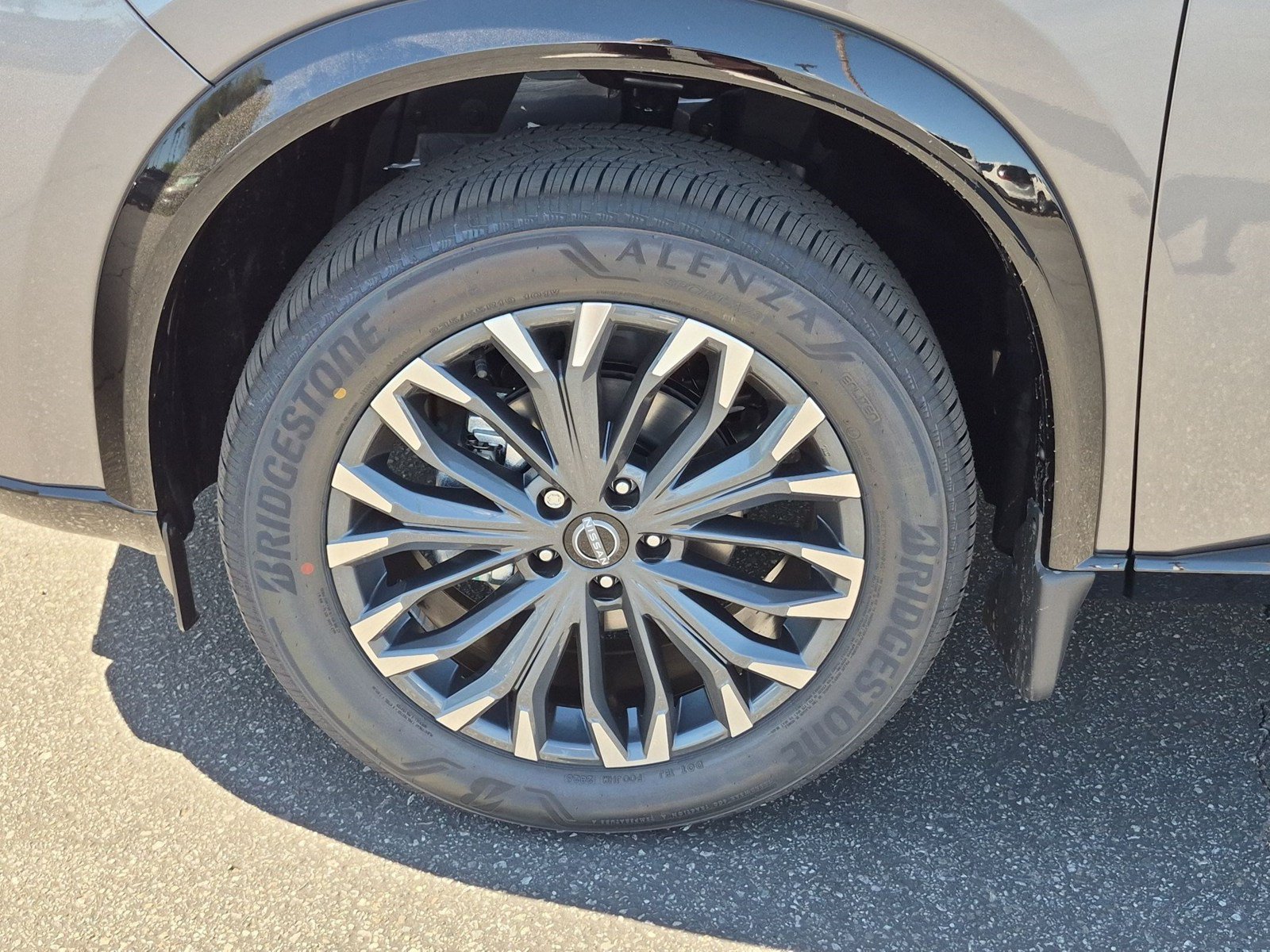 New 2026 Nissan Rogue Platinum AWD/4WD image 9