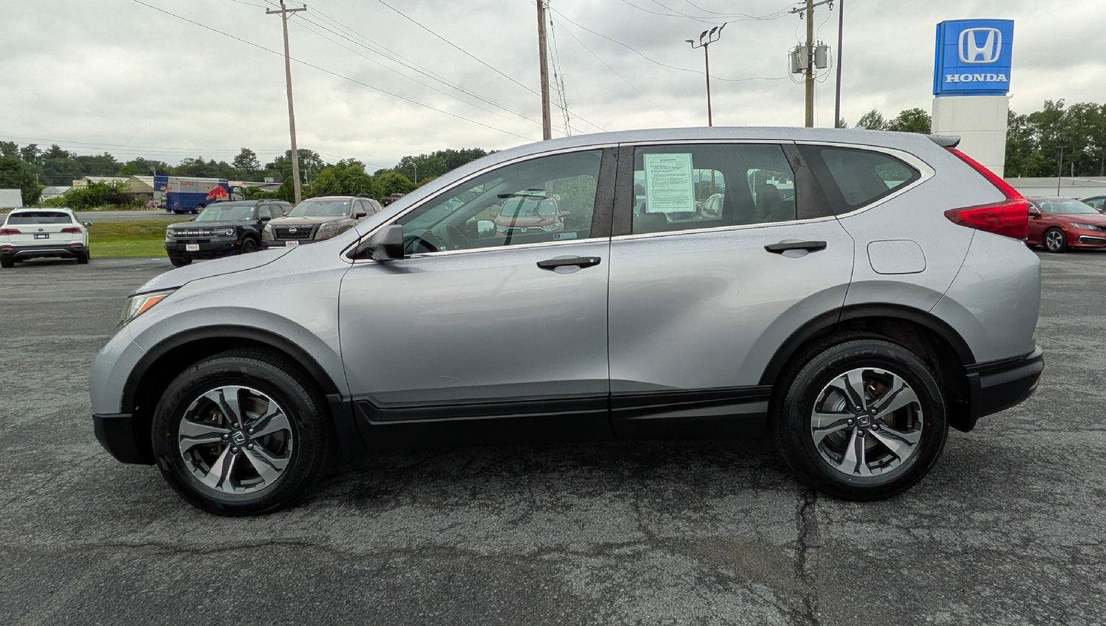 Used 2019 Honda CR-V LX image 6