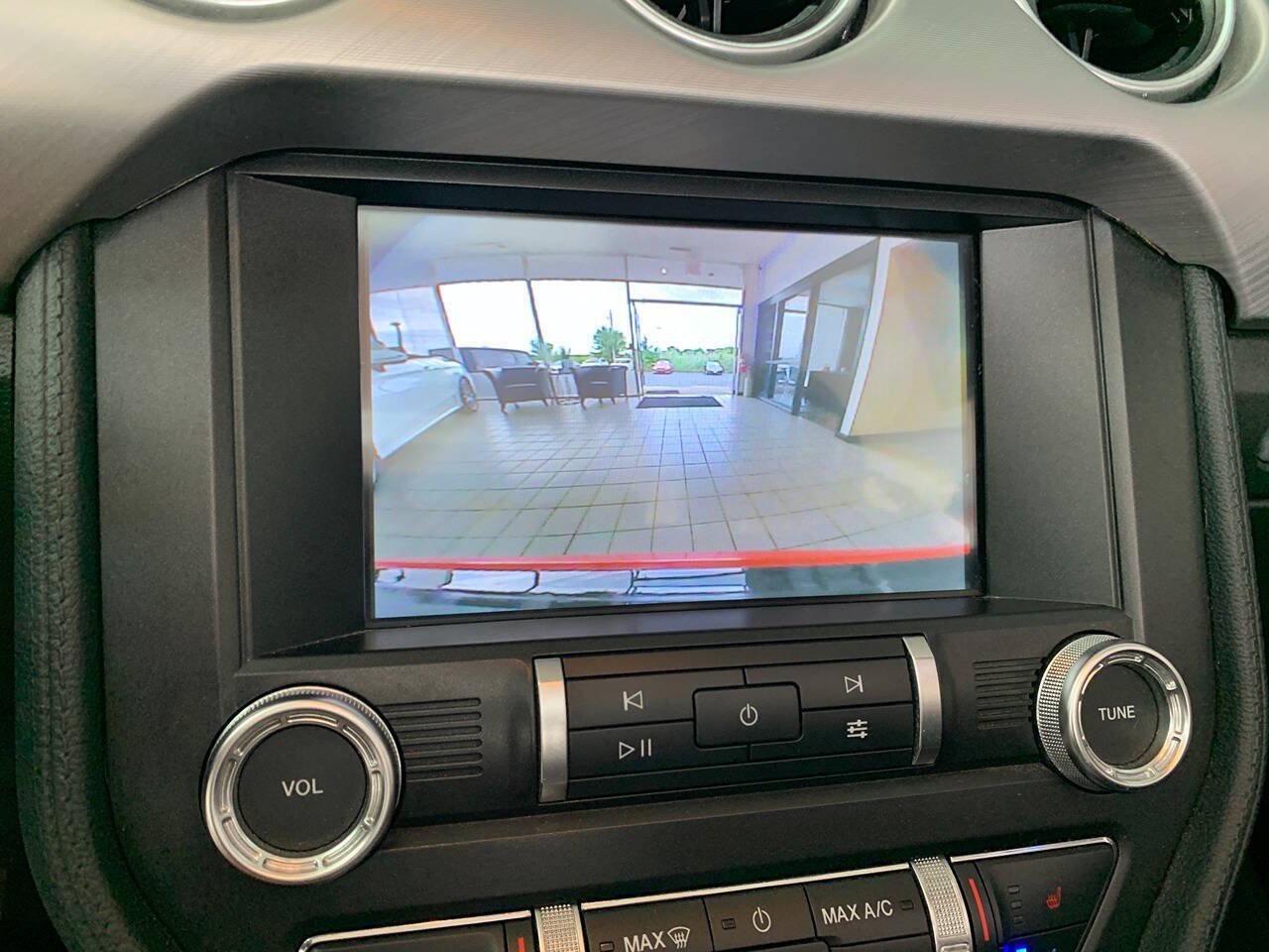 Used 2019 Ford Mustang GT Premium RWD image 14