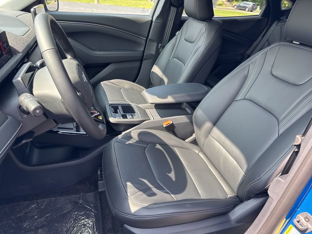 New 2025 Ford Mustang Mach-E Premium AWD/4WD image 19