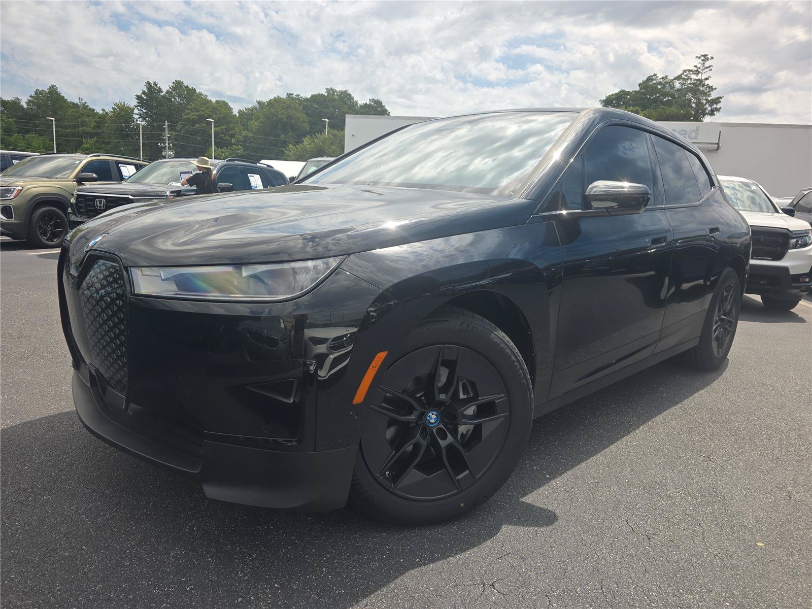 Certified 2024 BMW iX xDrive50 w/ Convenience Package AWD/4WD image 27