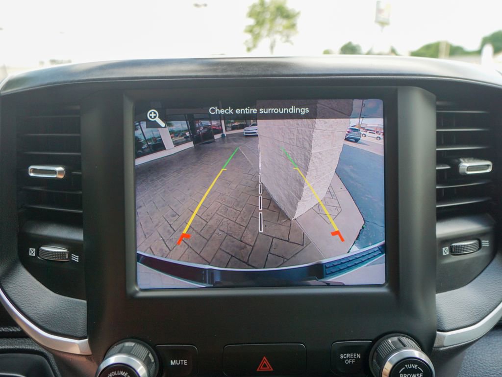 Used 2021 RAM 1500 Big Horn image 26