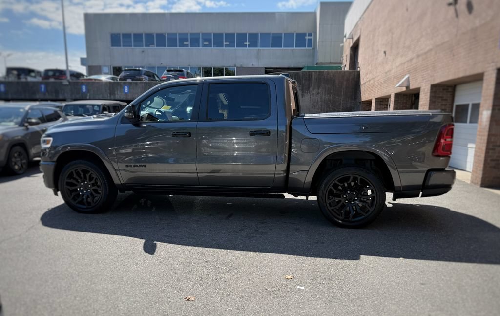 Used 2025 RAM 1500 Limited AWD/4WD image 8