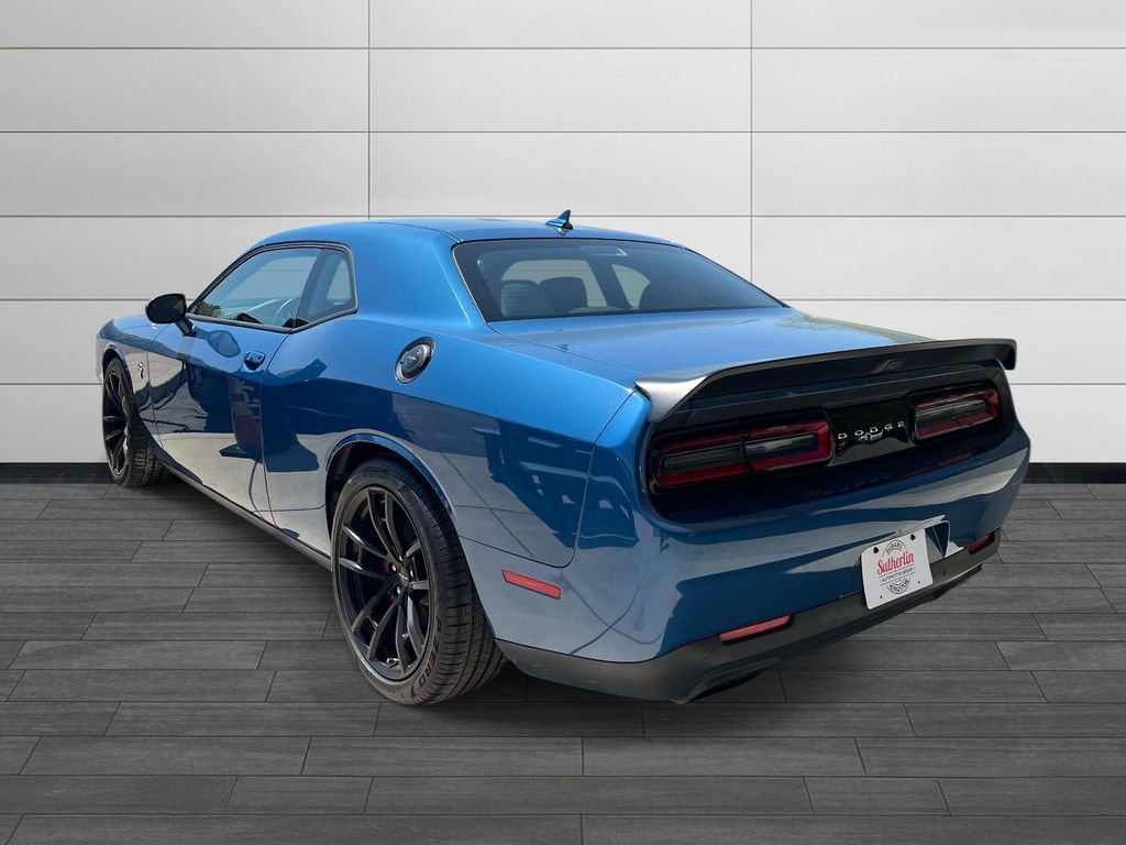 Used 2023 Dodge Challenger SRT Hellcat w/ Harmon/Kardon Sound Group RWD image 5