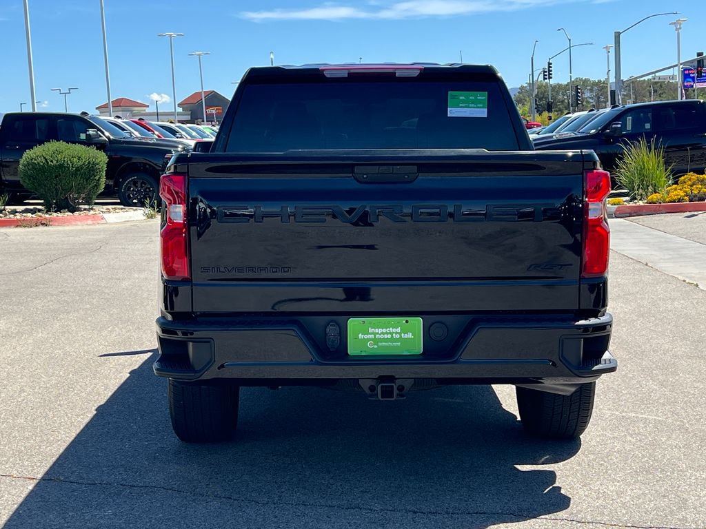 Used 2022 Chevrolet Silverado 1500 RST w/ LPO, Blackout Package AWD/4WD image 8