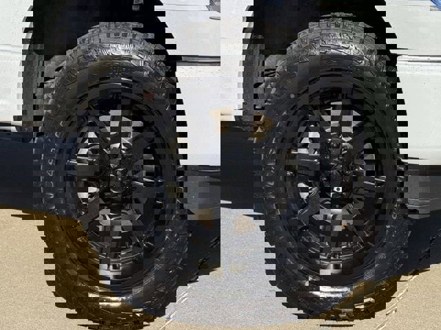 Used 2022 Ford F150 XLT image 32