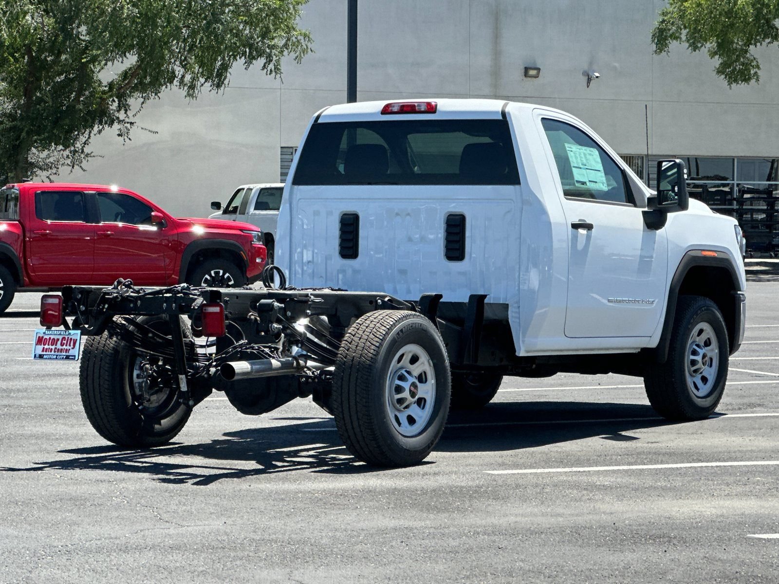 New 2026 GMC Sierra 3500 Pro RWD image 4