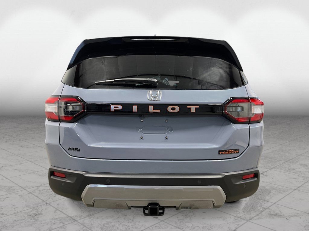 New 2026 Honda Pilot TrailSport image 4