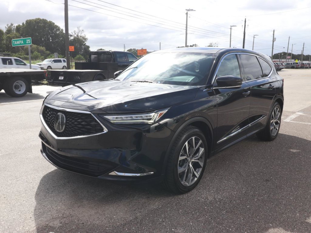 Used 2024 Acura MDX w/ Technology Package FWD image 3