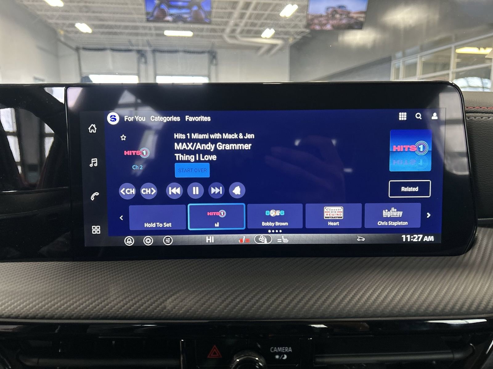 New 2026 Nissan Kicks SR w/ Cold Weather Package image 13