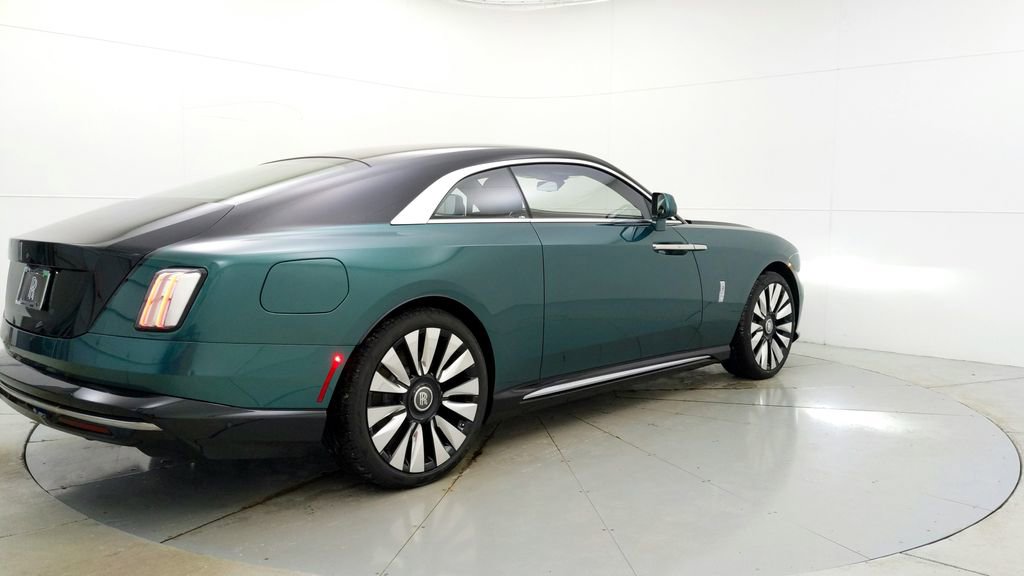 Used 2024 Rolls-Royce Spectre w/ Spectre Launch Package image 7