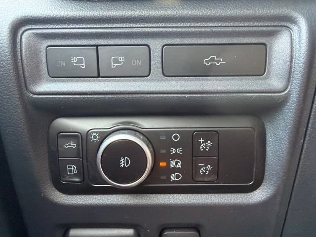 Used 2023 Ford F150 Lariat w/ Equipment Group 502A High AWD/4WD image 32