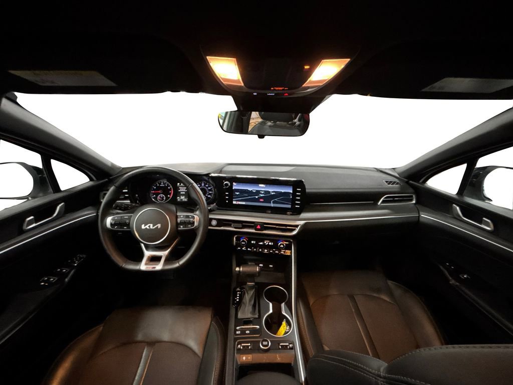 Used 2022 Kia K5 GT-Line image 16