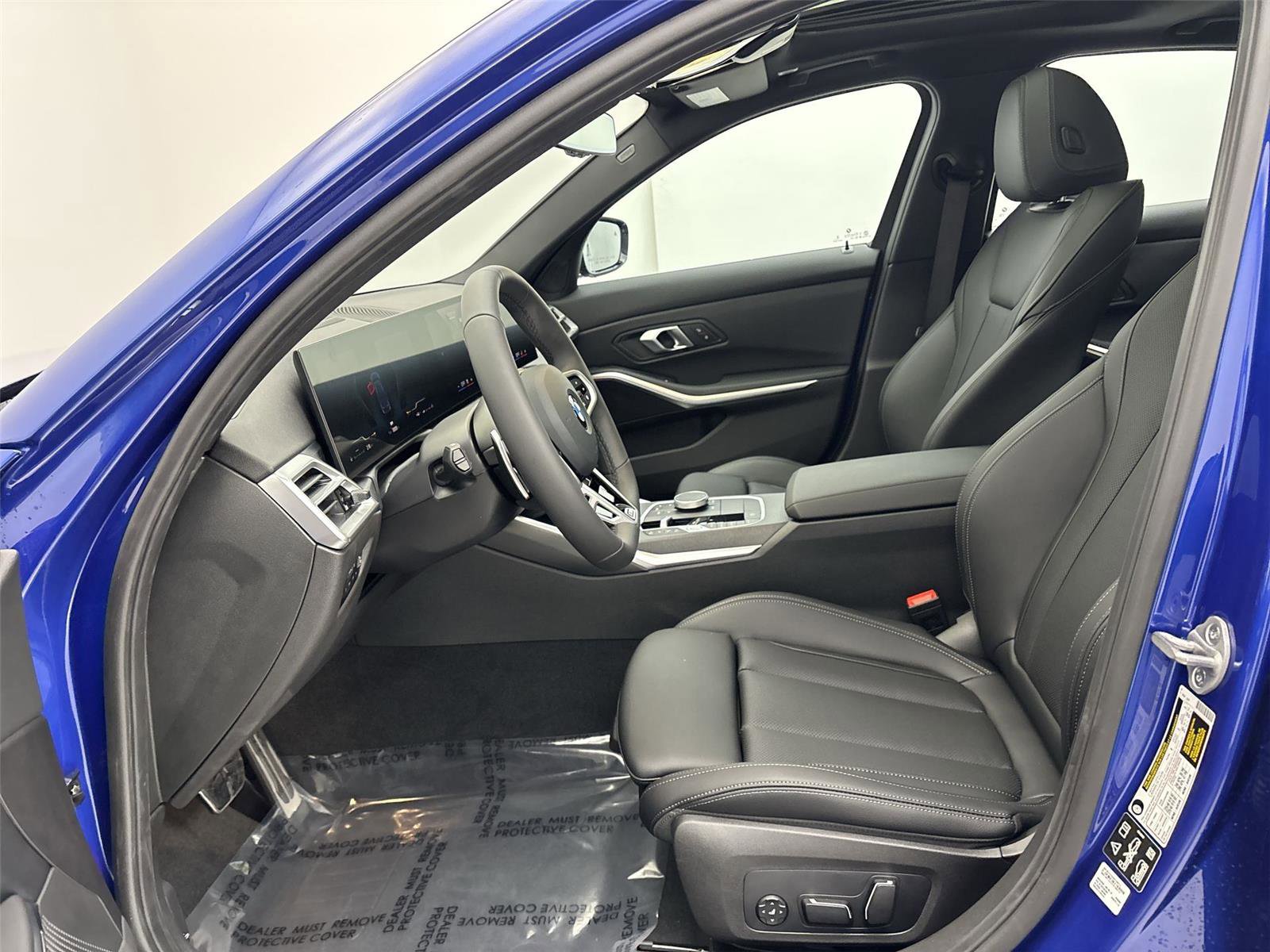 New 2026 BMW 330i xDrive Sedan w/ M Sport Package image 25