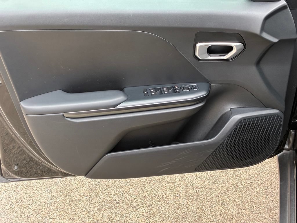 Used 2026 Kia K4 FWD image 22