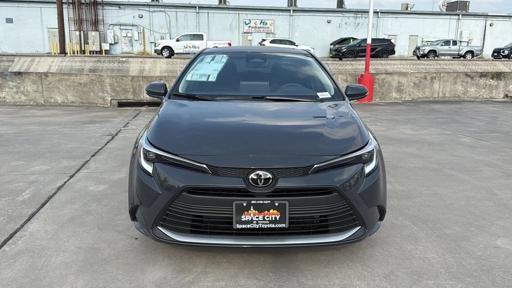 Used 2026 Toyota Corolla XLE FWD image 9