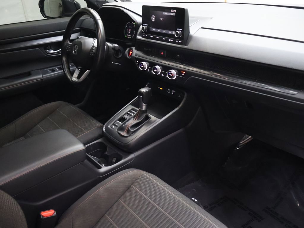 Used 2025 Honda CR-V Sport image 10