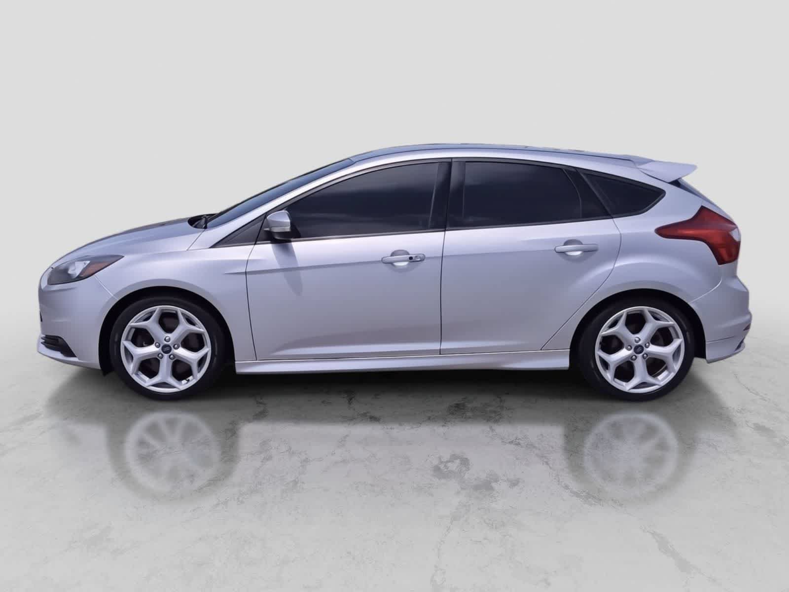 Used 2014 Ford Focus ST FWD image 5