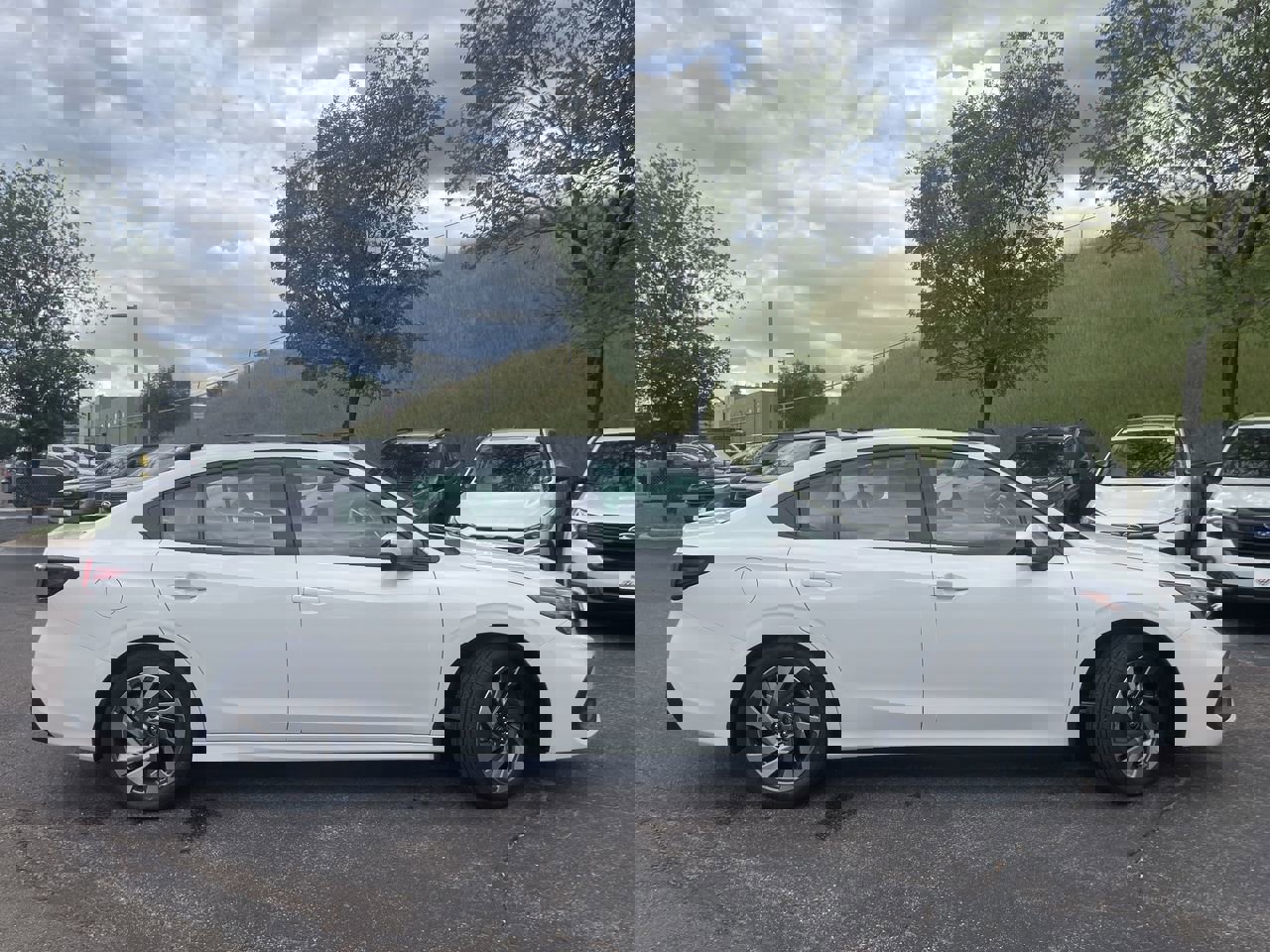 New 2025 Subaru Legacy Limited w/ Popular Package #2 image 8