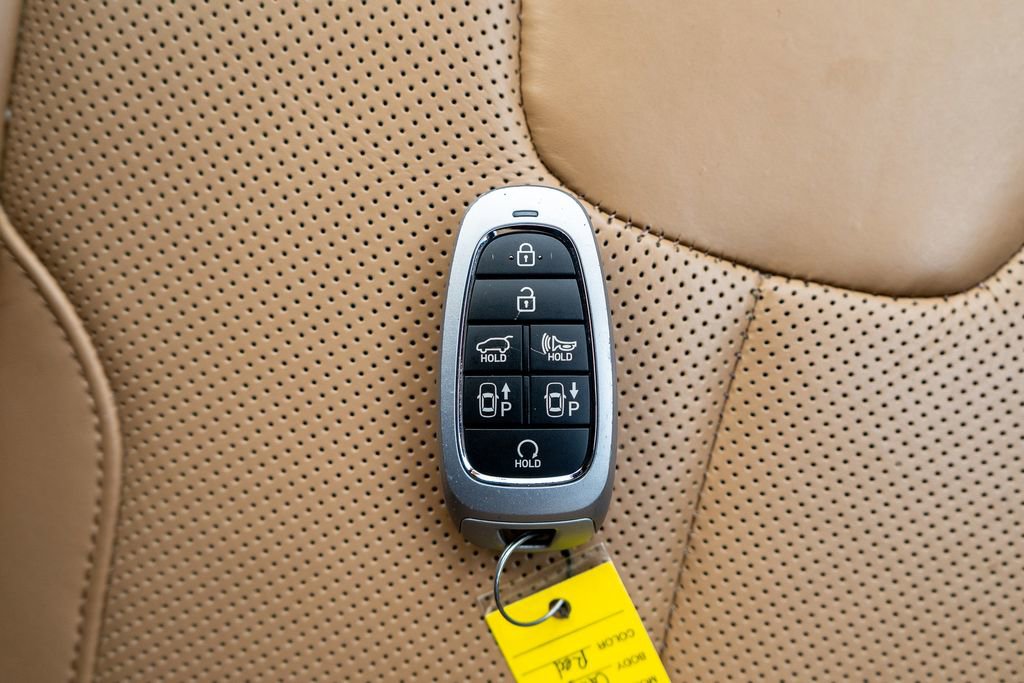 Used 2022 Hyundai Santa Fe Calligraphy image 30