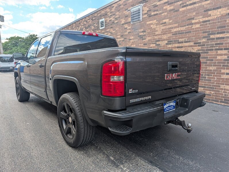 Used 2015 GMC Sierra 1500 SLE w/ SLE Value Package AWD/4WD image 4