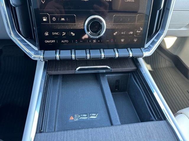 Used 2024 GMC Acadia Denali AWD/4WD image 26