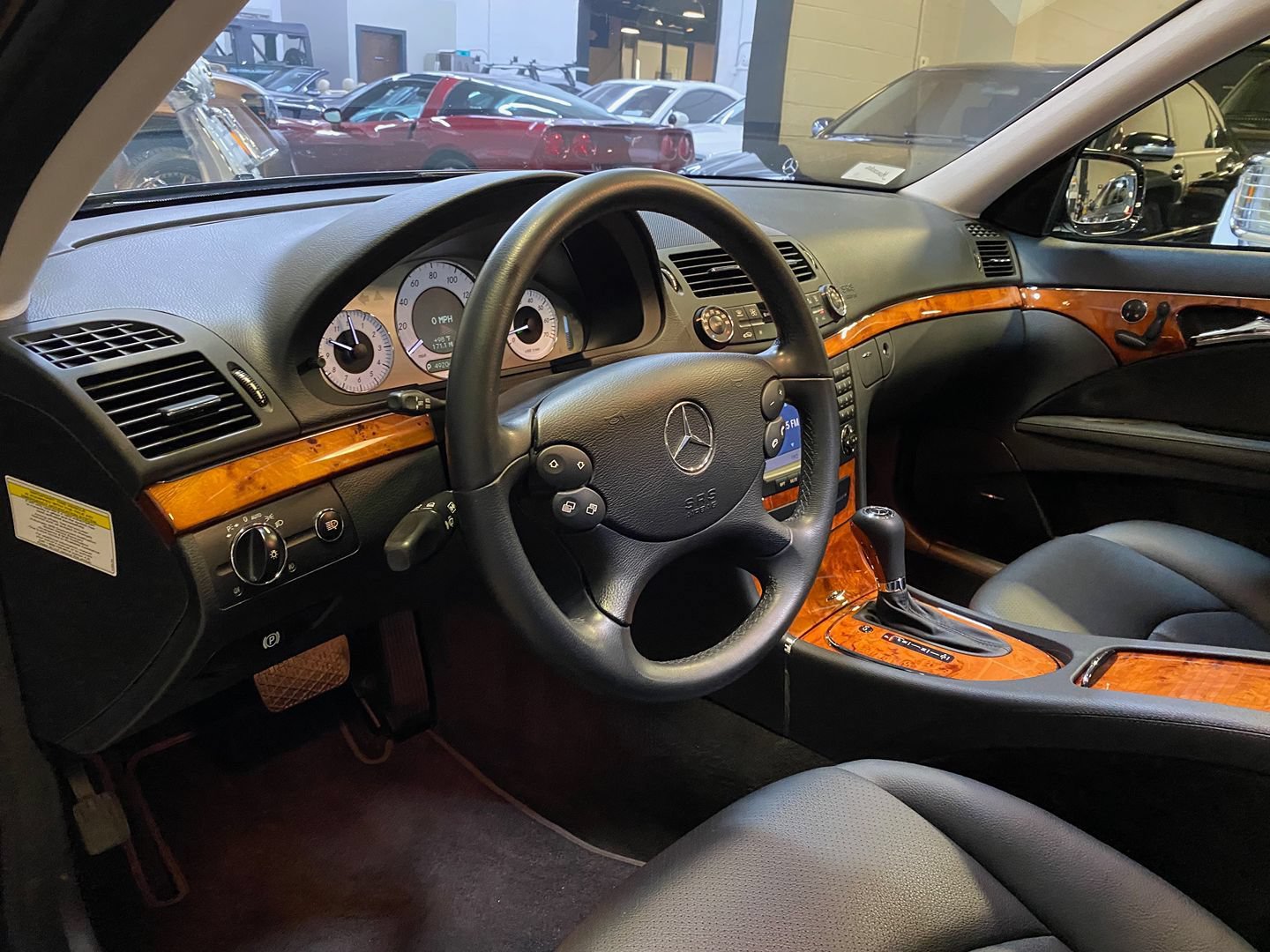 Used 2008 Mercedes-Benz E 350 Sedan image 10