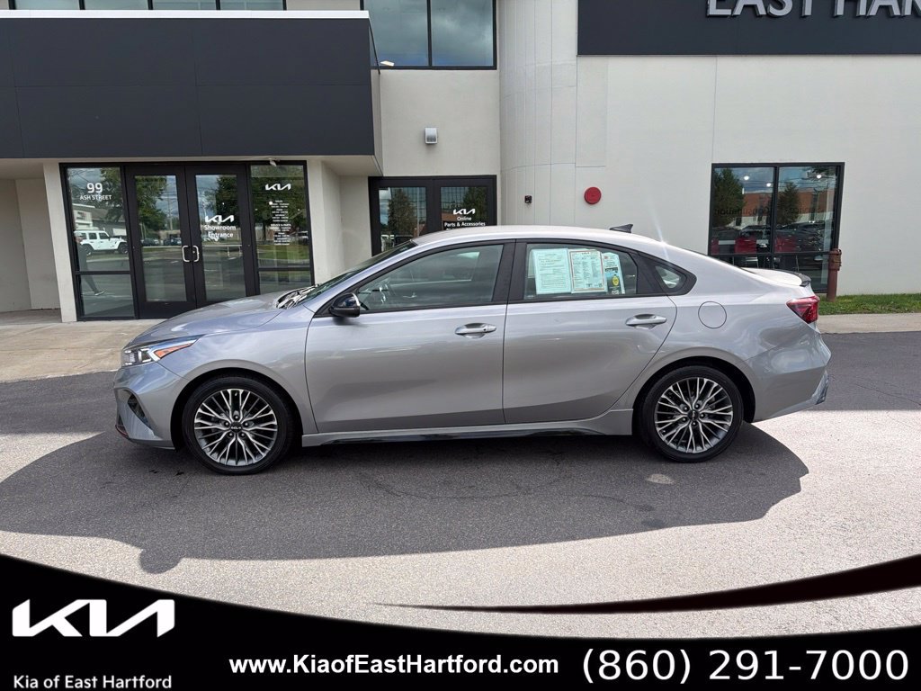 Certified 2023 Kia Forte GT-Line FWD image 2