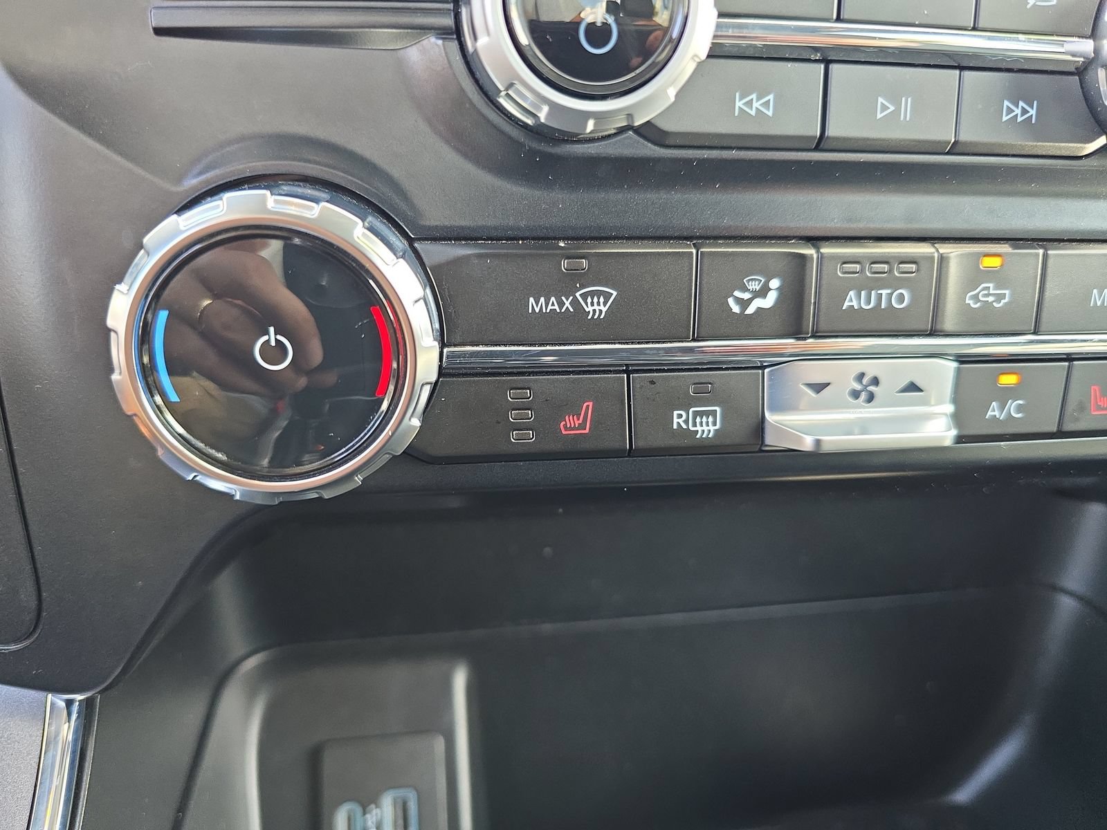 Certified 2023 Ford F150 Lightning XLT AWD/4WD image 22