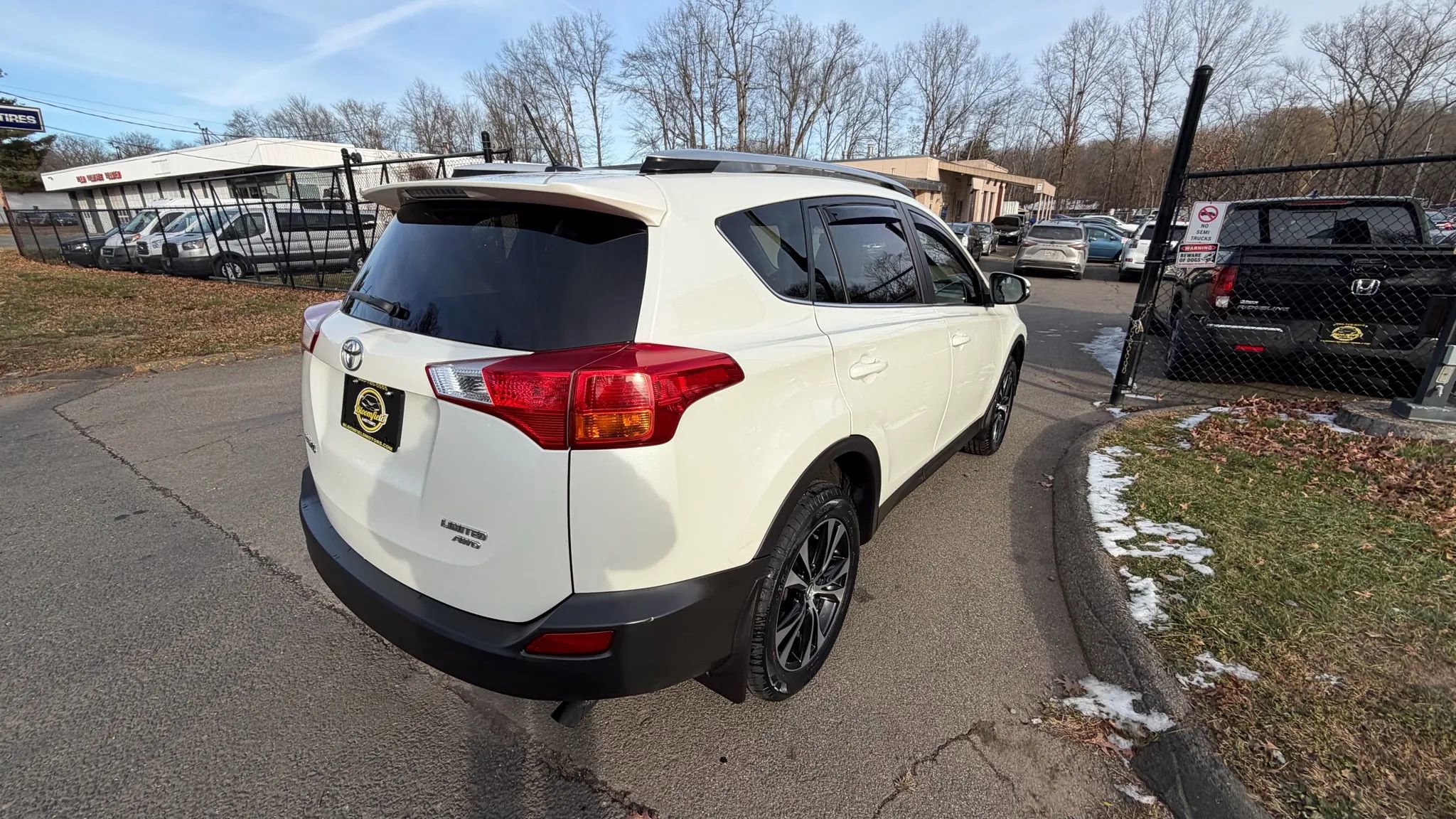 Used 2015 Toyota RAV4 Limited image 5