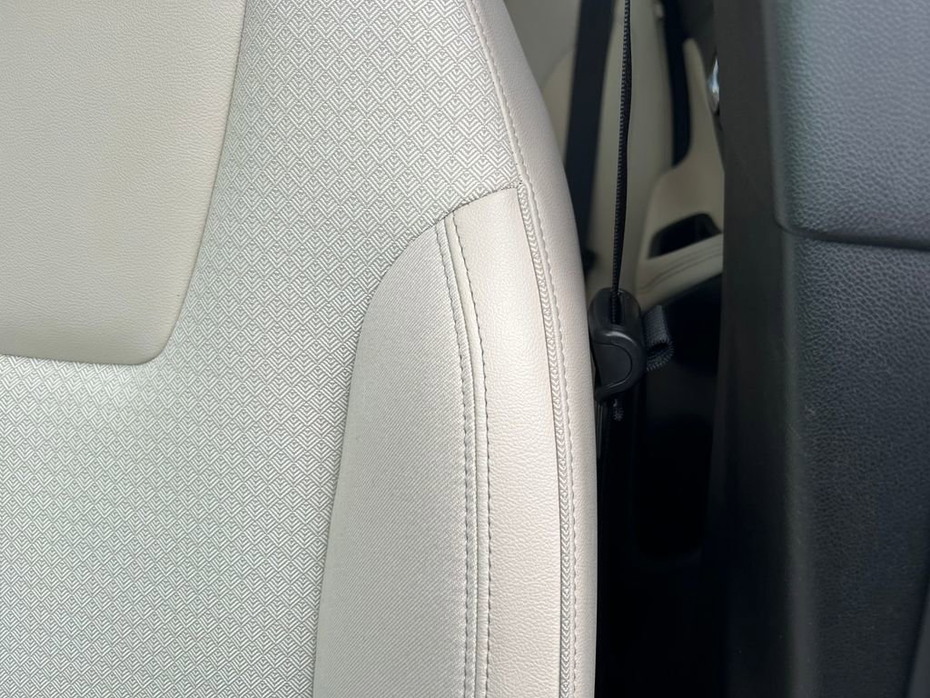 Certified 2023 Buick Encore GX Preferred w/ Cold Weather Comfort Package image 13