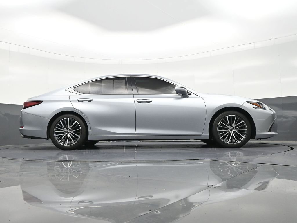 Used 2023 Lexus ES 350 w/ Premium Package image 28