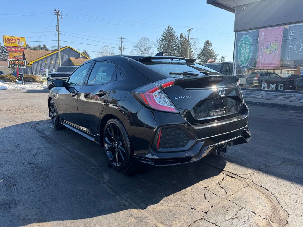 Used 2018 Honda Civic Sport image 4