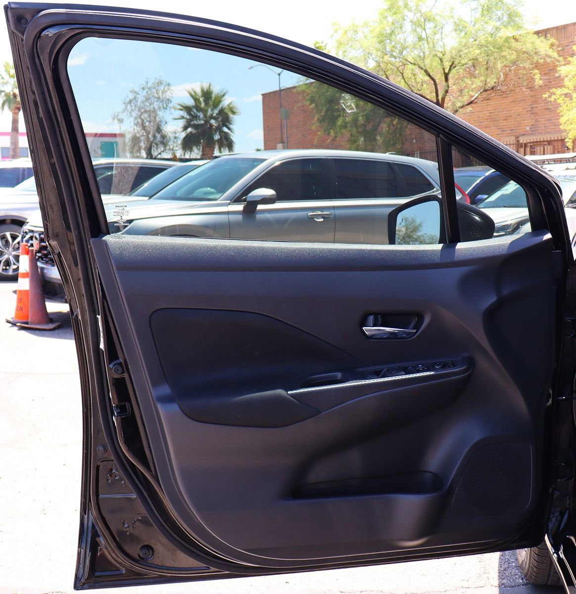 Used 2021 Nissan Versa SV FWD image 36