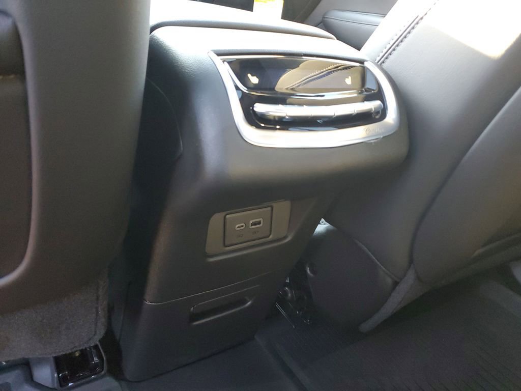 New 2025 Cadillac XT6 Premium Luxury w/ Technology Package image 23