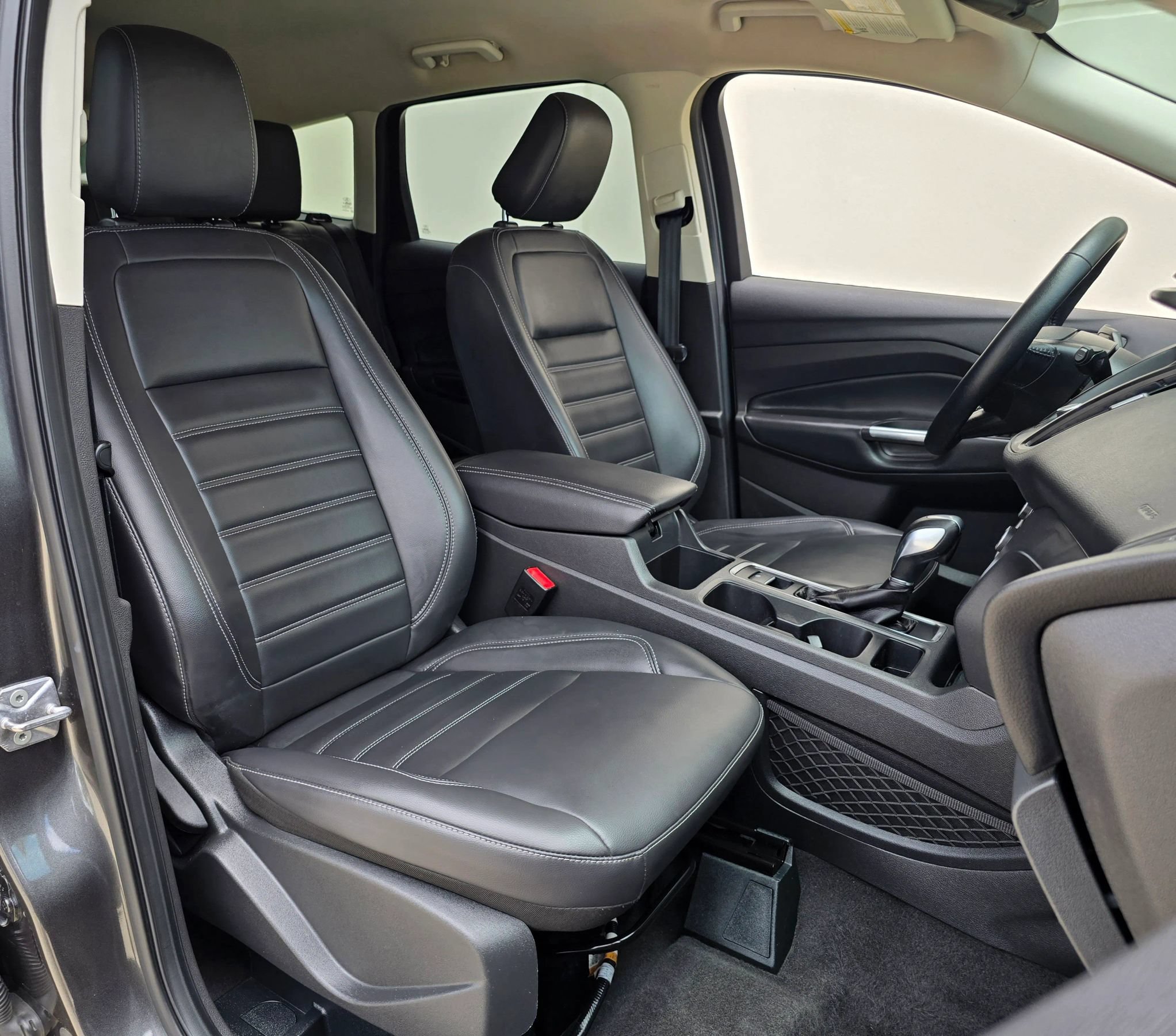 Used 2019 Ford Escape SEL FWD image 20