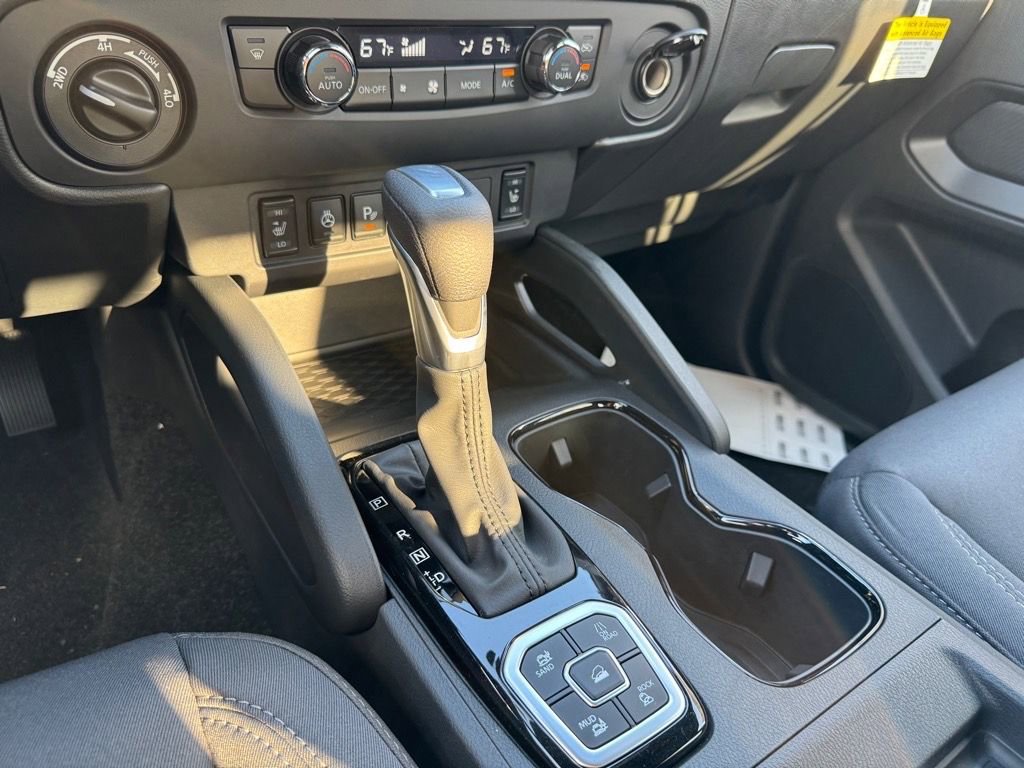 New 2026 Nissan Frontier SV w/ All-Weather Content Package image 18