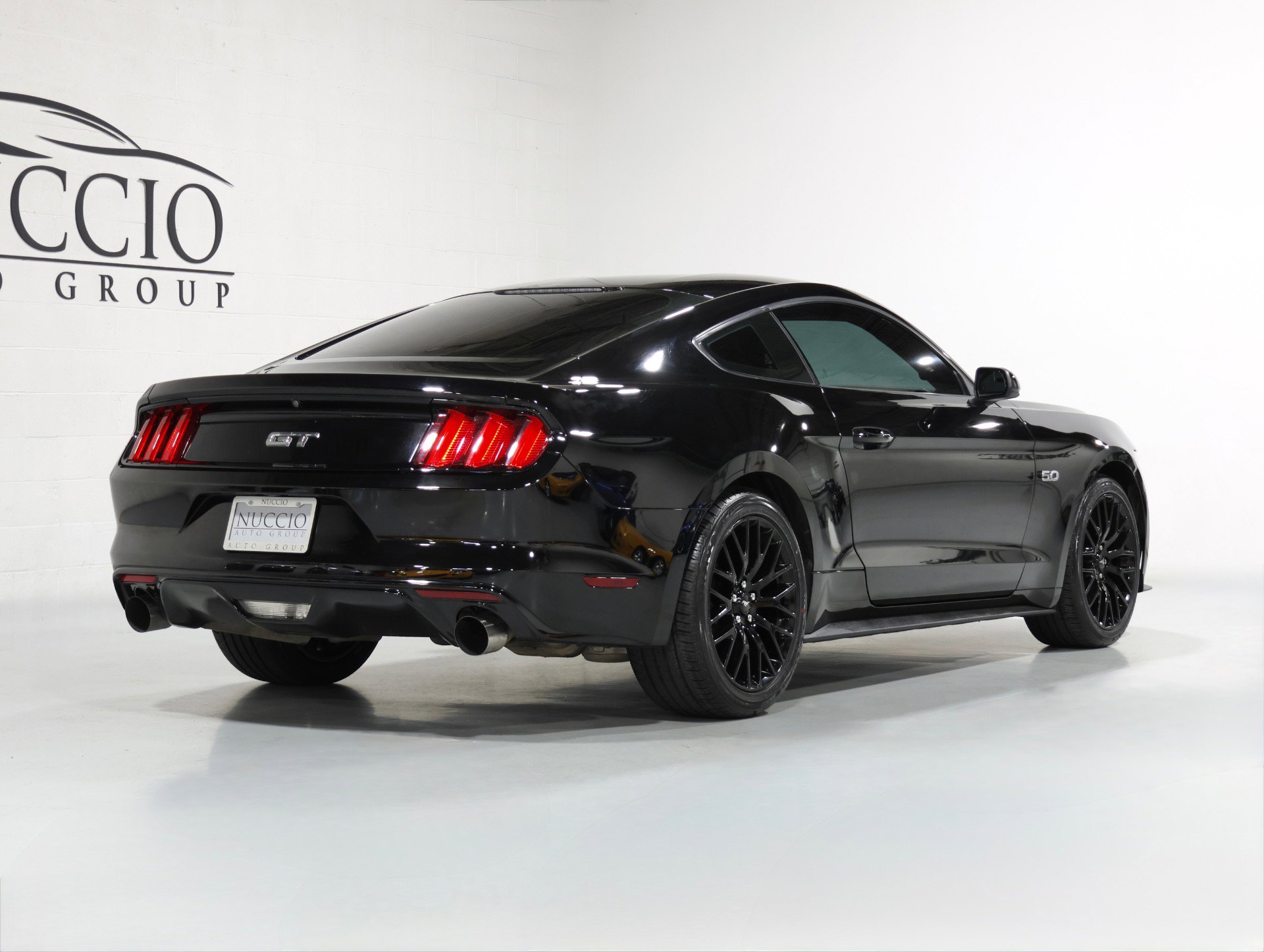 Used 2016 Ford Mustang GT w/ GT Performance Package RWD image 61