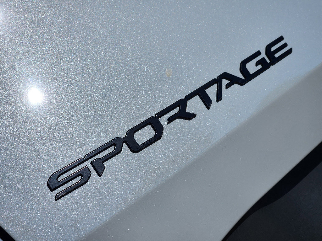 New 2026 Kia Sportage X-Line w/ X-Line Technology Package image 8