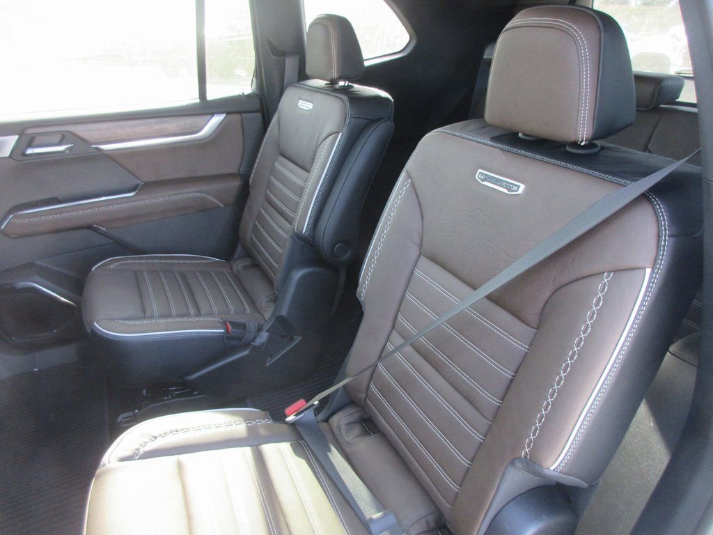 New 2026 GMC Acadia Denali Ultimate image 14