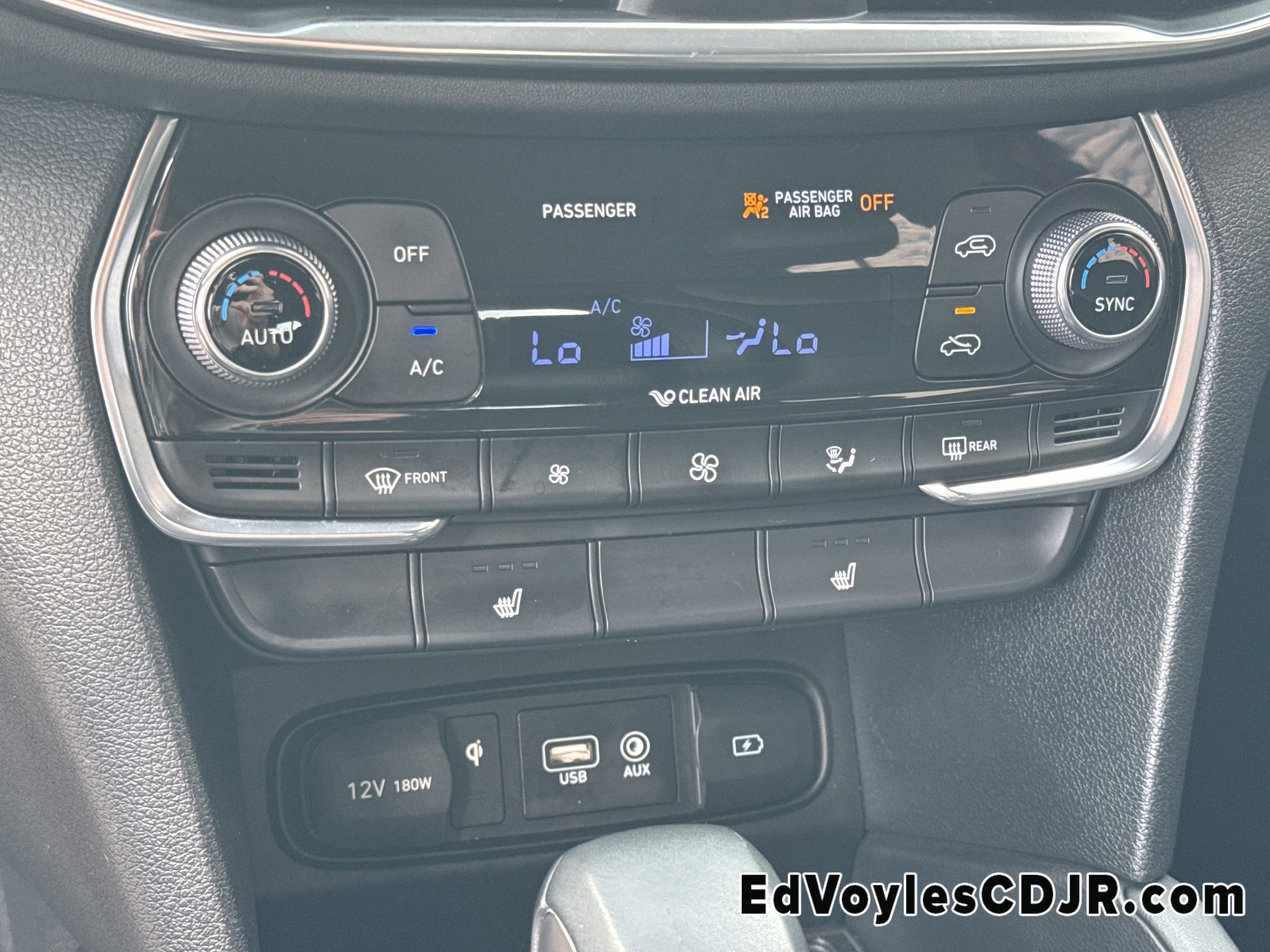 Used 2020 Hyundai Santa Fe SEL image 36