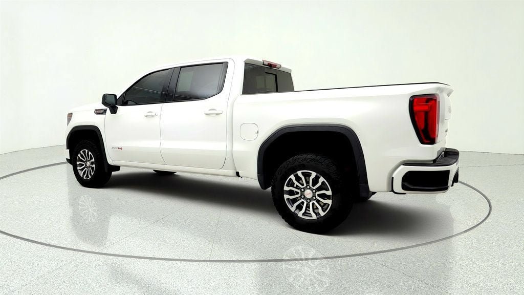 Used 2023 GMC Sierra 1500 AT4 w/ Technology Package AWD/4WD image 7