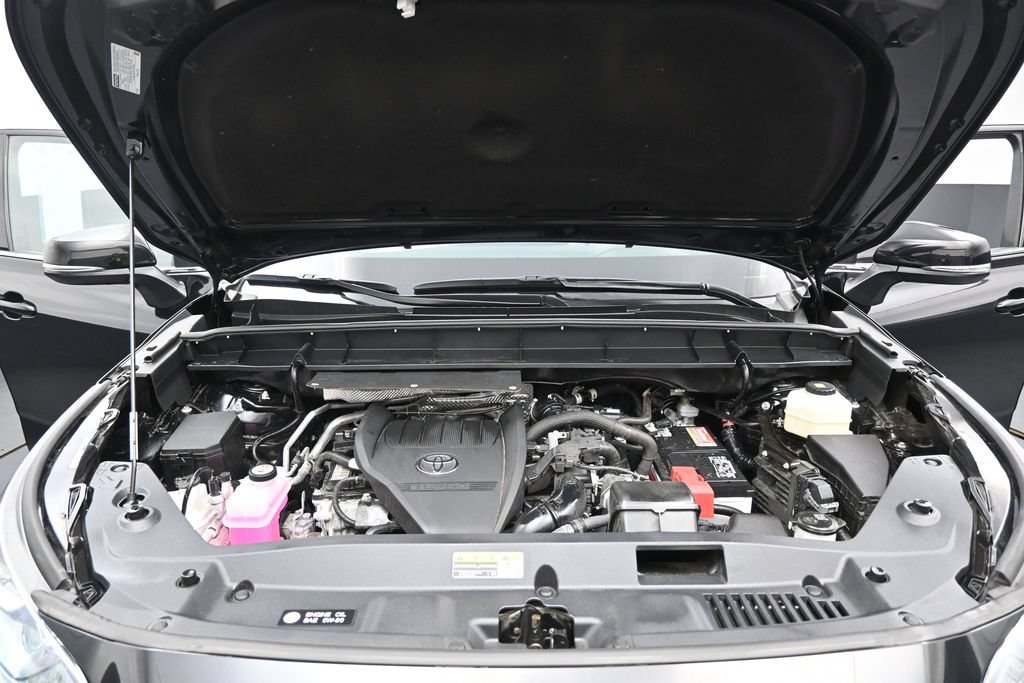 Used 2024 Toyota Highlander Limited AWD/4WD image 33
