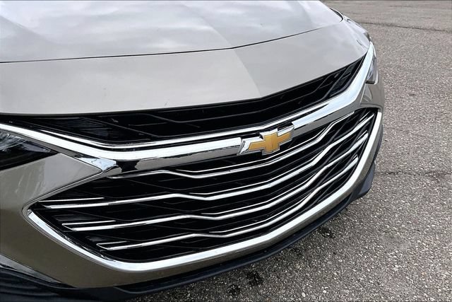 Used 2025 Chevrolet Malibu LT FWD image 30