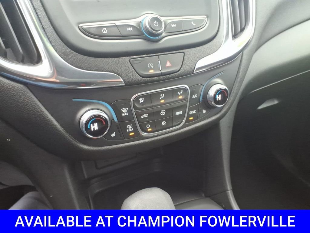 Used 2022 Chevrolet Equinox LT w/ Driver Convenience Package AWD/4WD image 17