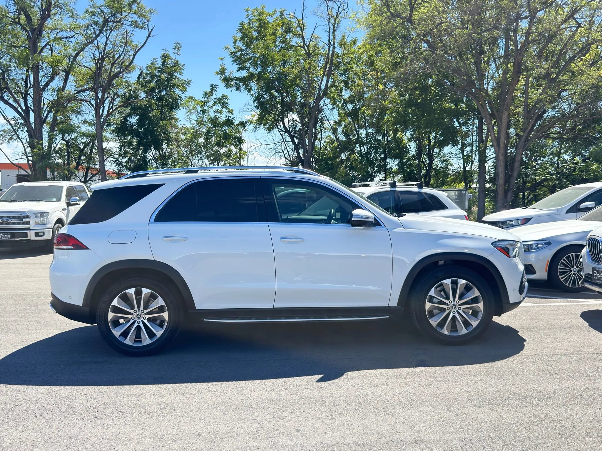 Used 2020 Mercedes-Benz GLE 350 4MATIC w/ Premium Package image 7
