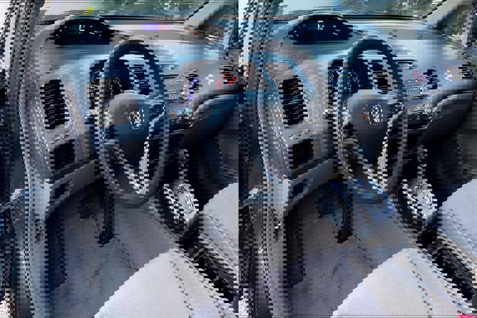 Used 2011 Honda Civic LX image 17